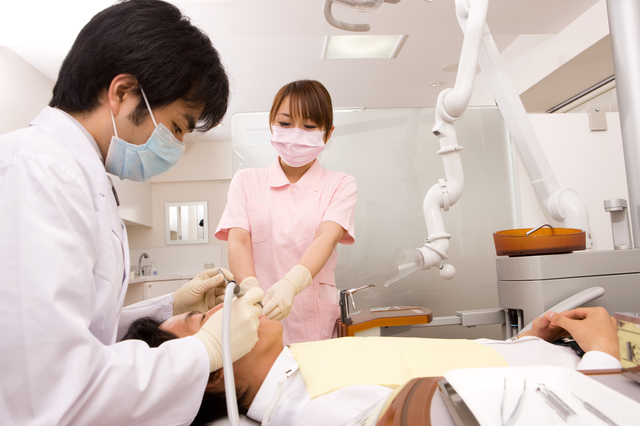 大阪府の歯科医師・歯科衛生士求人例を紹介