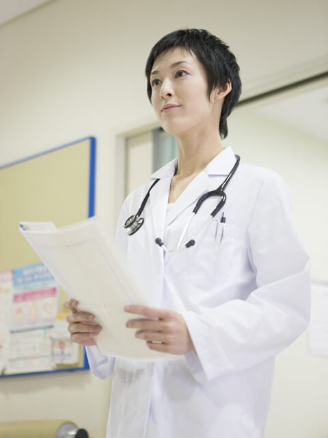 札幌の医師の平均年収を全国平均と比較